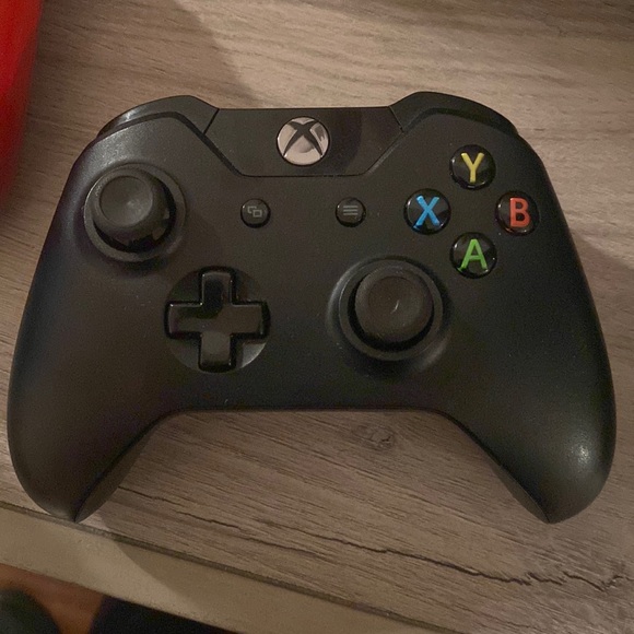Xbox controller - Picture 1 of 1